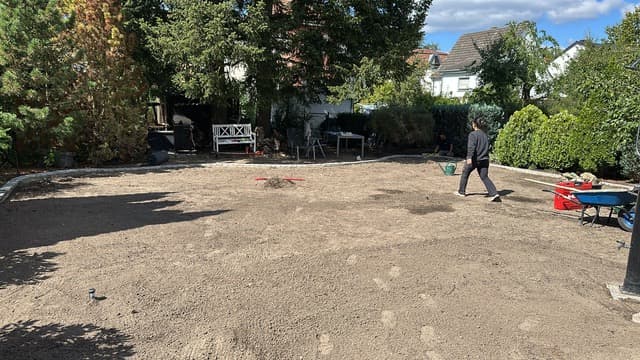 Außenanlage – Vorher 2